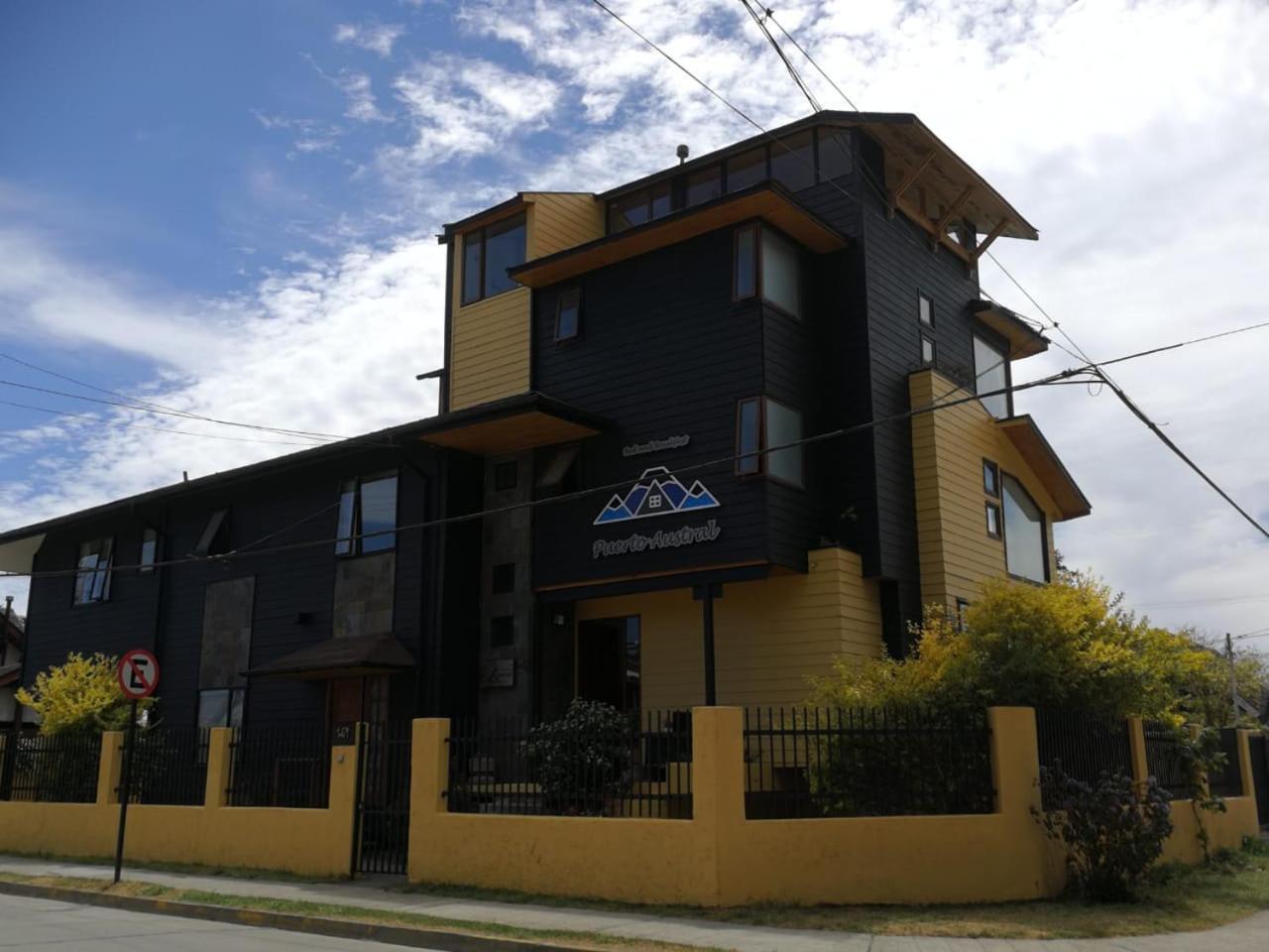 Puerto Austral Hotel Puerto Varas Bagian luar foto